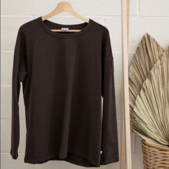 jax and lennon Tops - Jax & Lennon relaxed Long Sleeve shirt